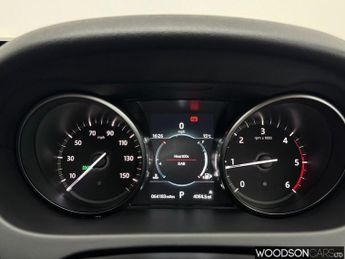 LAND ROVER DISCOVERY SPORT 2.0 TD4 Landmark SUV 5dr Diesel Auto 4WD Euro 6 (s/s) (180 ps)