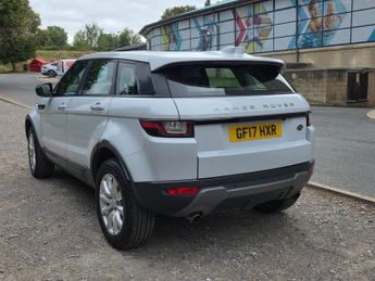 LAND ROVER RANGE ROVER EVOQUE 2.0 TD4 SE Tech SUV 5dr Diesel Auto 4WD Euro 6 (s/s) (180 ps)