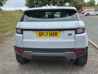 LAND ROVER RANGE ROVER EVOQUE 2.0 TD4 SE Tech SUV 5dr Diesel Auto 4WD Euro 6 (s/s) (180 ps)