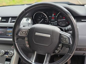 LAND ROVER RANGE ROVER EVOQUE 2.0 TD4 SE Tech SUV 5dr Diesel Auto 4WD Euro 6 (s/s) (180 ps)