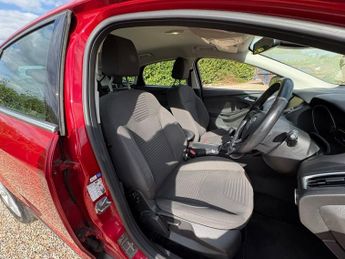 FORD FOCUS 1.0T EcoBoost Titanium Hatchback 5dr Petrol Manual Euro 6 (s/s) 