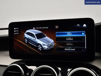 MERCEDES-BENZ GLC 2.0 GLC300e 13.5kWh AMG Line SUV 5dr Petrol Plug-in Hybrid G-Tro