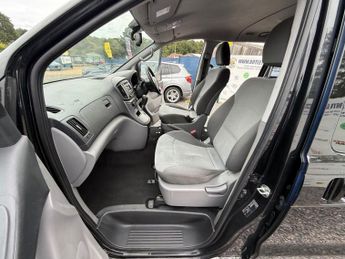 HYUNDAI i800 2.5 CRDi SE MPV 5dr Diesel Auto Euro 6 (170 ps)
