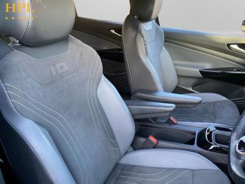 VOLKSWAGEN ID.4 Pro 77kWh Match SUV 5dr Electric Auto (286 ps)