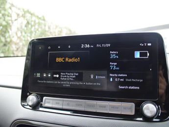 HYUNDAI KONA 64kWh Premium SUV 5dr Electric Auto (10.5kW Charger) (204 ps)