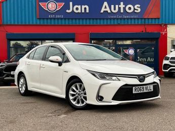 Toyota Corolla 1.8 VVT-h GPF Icon Tech Saloon 4dr Petrol Hybrid CVT Euro 6 (s/s
