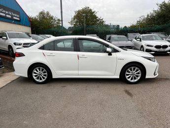 TOYOTA COROLLA 1.8 VVT-h GPF Icon Tech Saloon 4dr Petrol Hybrid CVT Euro 6 (s/s