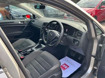 VOLKSWAGEN GOLF 2.0 TDI GT Edition Estate 5dr Diesel DSG Auto Euro 6 (s/s) (150 