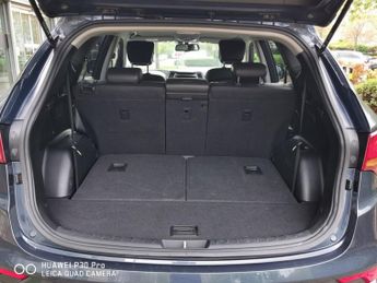 HYUNDAI SANTA FE 2.2 CRDi Blue Drive Premium SUV 5dr Diesel Manual 4WD Euro 6 (s/