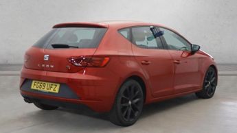 SEAT LEON 1.5 TSI EVO FR Black Edition Hatchback 5dr Petrol DSG Euro 6 (s/