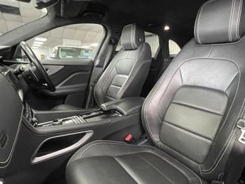 JAGUAR F-PACE 2.0 D180 R-Sport SUV 5dr Diesel Auto Euro 6 (s/s) (180 ps)