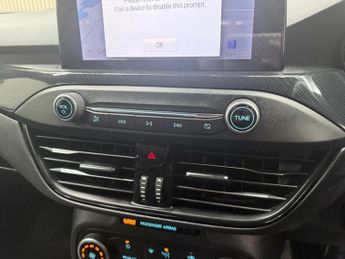 FORD FOCUS 1.0T EcoBoost ST-Line Hatchback 5dr Petrol Auto Euro 6 (s/s) (12