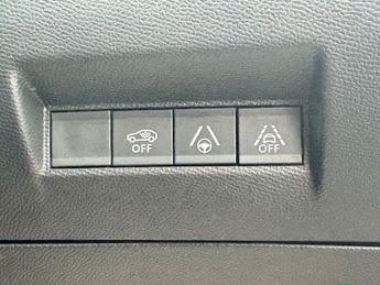 PEUGEOT E-208 50kWh GT Premium Hatchback 5dr Electric Auto (7kW Charger) | BAT