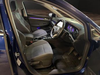 VOLKSWAGEN GOLF 1.4 TSI 13kWh Style Hatchback 5dr Petrol Plug-in Hybrid DSG Euro