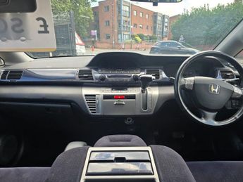 HONDA FR-V 1.8 i-VTEC ES MPV 5dr Petrol Automatic (190 g/km, 138 bhp)