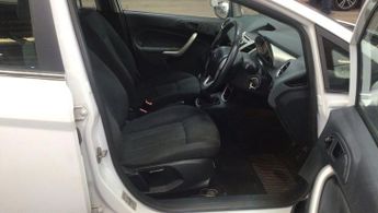 FORD FIESTA 1.4 Zetec Hatchback 5dr Petrol Manual (133 g/km, 94 bhp)