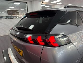 PEUGEOT 2008 1.2 PureTech Allure Premium SUV 5dr Petrol EAT Euro 6 (s/s) (130