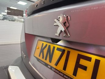 PEUGEOT 2008 1.2 PureTech Allure Premium SUV 5dr Petrol EAT Euro 6 (s/s) (130