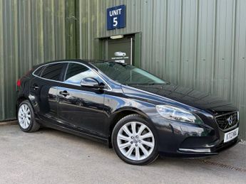 Volvo V40 2.0 D3 SE Lux Nav Hatchback 5dr Diesel Geartronic Euro 5 (s/s) (