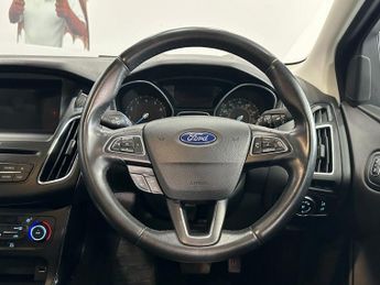 FORD FOCUS 1.0T EcoBoost Titanium Estate 5dr Petrol Auto Euro 6 (s/s) (125 