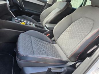 SEAT LEON 1.4 eHybrid 12.8kWh FR Estate 5dr Petrol Plug-in Hybrid DSG Euro