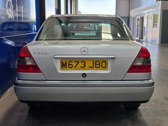 MERCEDES-BENZ C CLASS 2.8l 4dr Auto 193 BHP