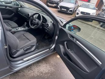 AUDI A3 1.5 TFSI CoD Sport Hatchback 3dr Petrol S Tronic Euro 6 (s/s) (1
