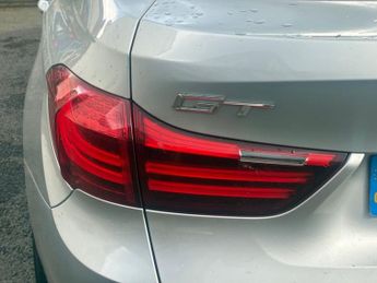 BMW 5 SERIES GRAN TURISMO 2.0 520d M Sport GT 5dr Diesel Auto Euro 6 (s/s) (184 ps)