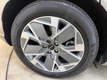 GENESIS GV60 77.4kWh Premium SUV 5dr Electric Auto (229 ps)