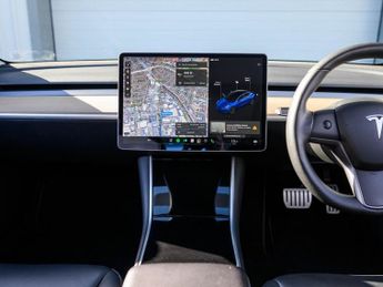 TESLA Model 3 (Dual Motor) Performance Saloon 4dr Electric Auto 4WDE (Performa