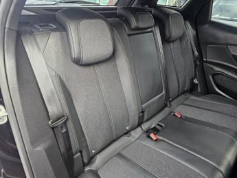 PEUGEOT 3008 AUTOMATIC 1.2 PureTech GT Line Premium SUV 5dr Petrol EAT Euro 6