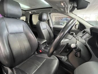 LAND ROVER DISCOVERY SPORT 2.0 TD4 HSE SUV 5dr Diesel Auto 4WD Euro 6 (s/s) (180 ps)