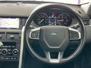 LAND ROVER DISCOVERY SPORT 2.0 TD4 HSE SUV 5dr Diesel Auto 4WD Euro 6 (s/s) (180 ps)
