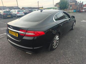 JAGUAR XF 2.2d Premium Luxury Saloon 4dr Diesel Auto Euro 5 (s/s) (200 ps)