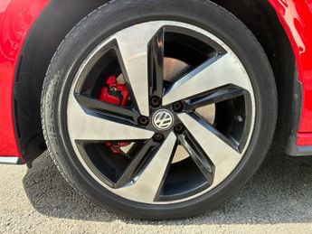 VOLKSWAGEN POLO 2.0 TSI GTI Hatchback 5dr Petrol DSG Euro 6 (s/s) (200 ps)