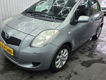 Toyota Yaris 1.3 VVT-i Zinc Hatchback 5dr Petrol Manual (141 g/km, 85 bhp)