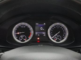 SKODA KAROQ 2.0 TDI Edition SUV 5dr Diesel Manual 4WD Euro 6 (s/s) (150 ps)