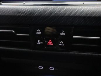 VOLKSWAGEN GOLF 1.5 TSI R-Line Hatchback 5dr Petrol Manual Euro 6 (s/s) (150 ps)