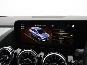 MERCEDES-BENZ EQA EQA 250+ 70.5kWh AMG Line SUV 5dr Electric Auto (190 ps)
