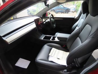 TESLA MODEL Y (Dual Motor) Long Range SUV 5dr Electric Auto 4WDE (384 bhp)
