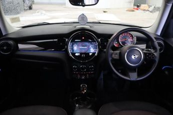 MINI HATCH 1.5 One Classic Hatchback 5dr Petrol Steptronic Euro 6 (s/s) (10