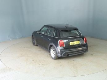 MINI HATCH 1.5 One Classic Hatchback 5dr Petrol Steptronic Euro 6 (s/s) (10
