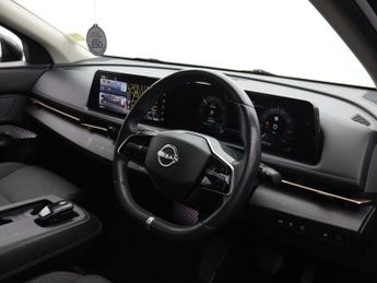 NISSAN ARIYA 63kWh Advance SUV 5dr Electric Auto 7.4kW Charger (217 ps)
