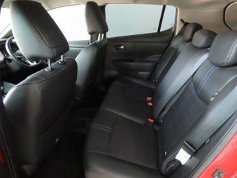NISSAN LEAF 40kWh N-Connecta Hatchback 5dr Electric Auto (150 ps)