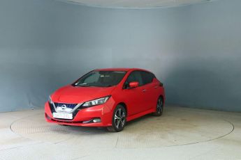 NISSAN LEAF 40kWh N-Connecta Hatchback 5dr Electric Auto (150 ps)