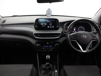 HYUNDAI TUCSON 1.6 GDi SE Nav SUV 5dr Petrol Manual Euro 6 (s/s) (132 ps)