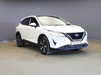 Nissan Qashqai 1.3 DIG-T MHEV N-Connecta Glass Roof SUV 5dr Petrol Hybrid Manua