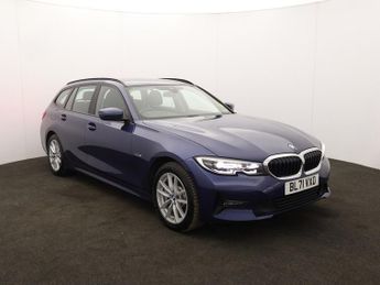 BMW 3 SERIES 2.0 330e 12kWh SE Pro Touring 5dr Petrol Plug-in Hybrid Auto Eur
