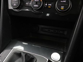 VOLKSWAGEN TIGUAN 1.5 TSI EVO Match SUV 5dr Petrol DSG Euro 6 (s/s) (150 ps)