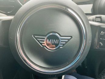 MINI HATCH 1.5 Cooper Classic Hatchback 5dr Petrol Steptronic Euro 6 (s/s) 